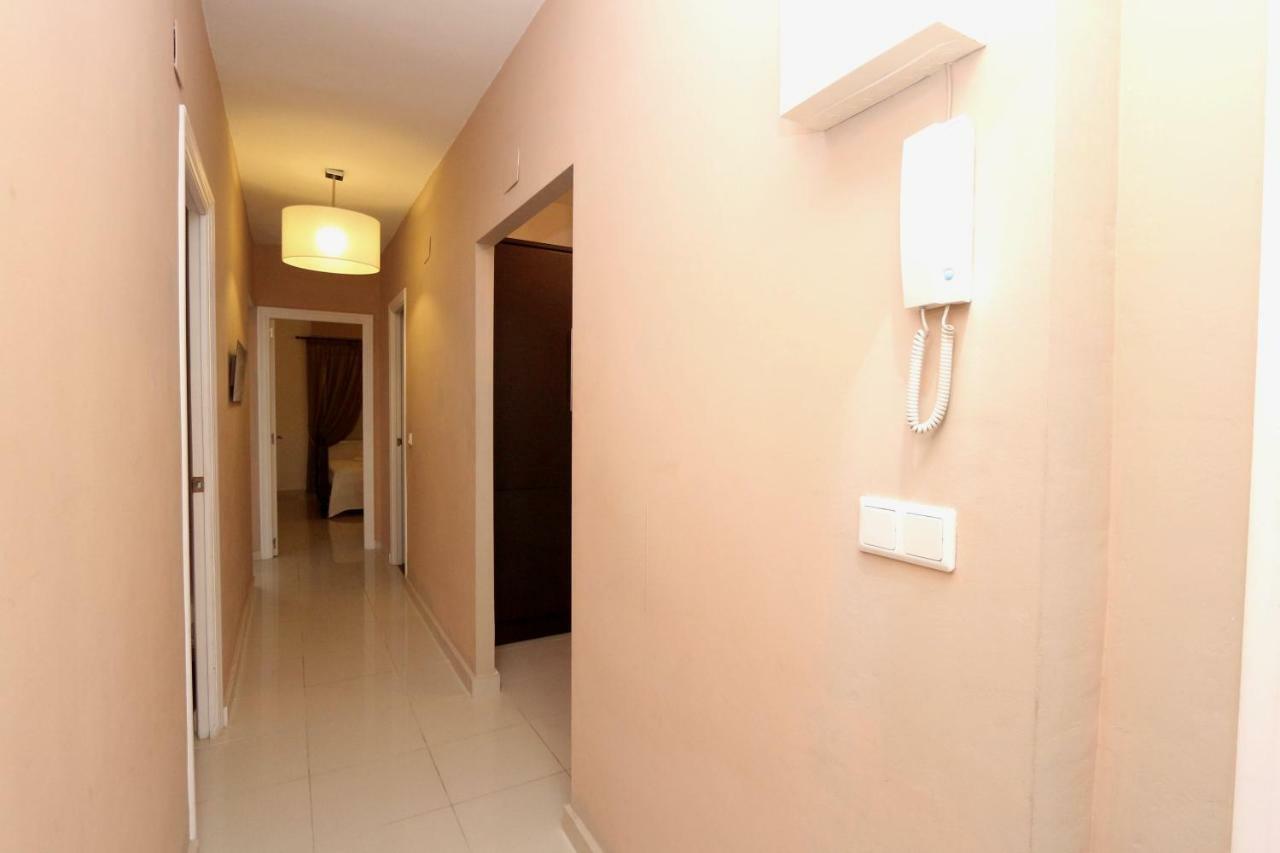 3- Bedroom Apartment In The Centre Of Calpe With Nice Living Room, 1 Bathroom. Exterior foto